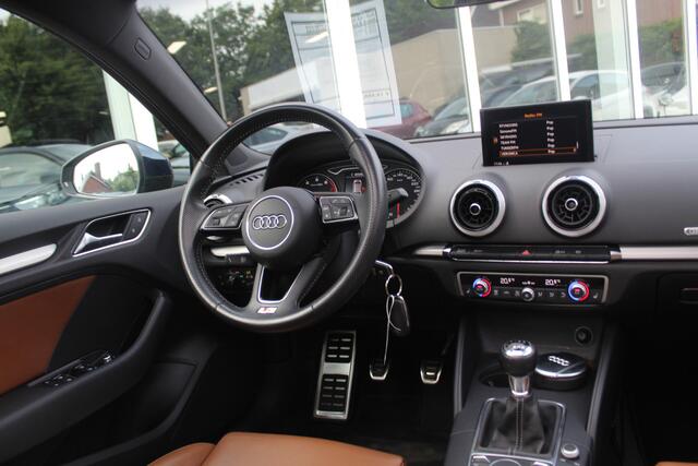 Audi A3 SPORTBACK 1.5 TFSI CoD Sport S Line Edition PANORAMA