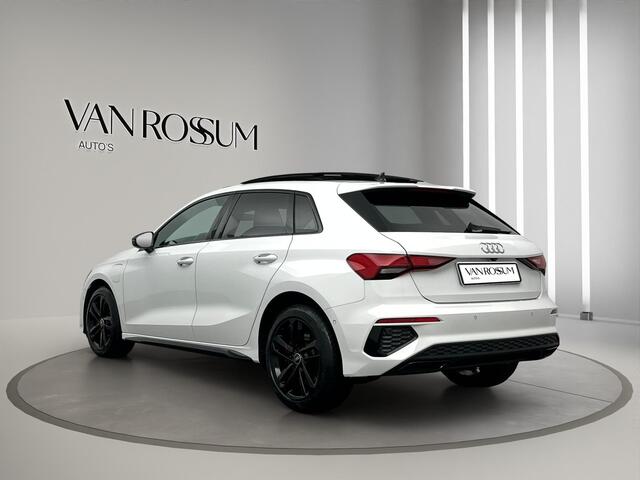 Audi A3 SPORTBACK 45 TFSI e S-Line Pano Camera Carplay ACC Lane