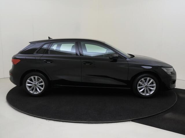 Audi A3 SPORTBACK 30 TFSI Pro Line | Keyless | Parkeerassistent | Parkeersensoren | CarPlay | Stoelverwarming | Navigatie plus |