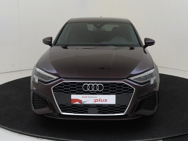 Audi A3 SPORTBACK 40 TFSI e S edition | Trekhaak | Keyless | Parkeerasisstent | Dodehoek detectie | Navigatie Plus | Stoelverwarming | Achteruitrijcamera | Adaptieve cruise control | Virtual cockpit Plus |