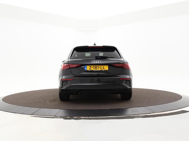 Audi A3 SPORTBACK 35 TFSI S edition · Apple/Android Car Play · Camera · Navi · P-Sensoren · Park Assist · 17'' Inch · Garantie t/m 26-05-2028 of 100.000km