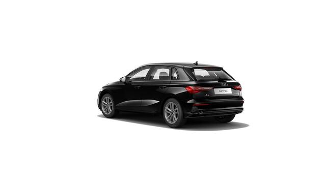 Audi A3 SPORTBACK 40 TFSI e Business edition 204pk | Navigatie | Adaptive cruise control | Apple Carplay /Android Auto | Lichtmetalen velgen