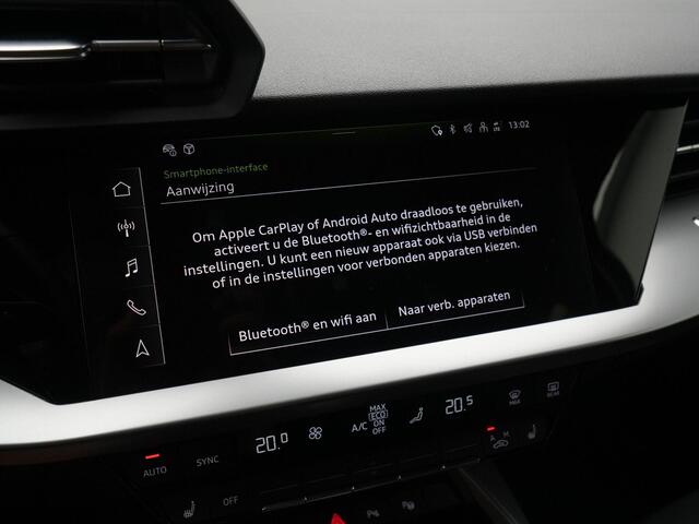 Audi A3 SPORTBACK 45 TFSI e 245 pk S-tronic S edition Competition / S-Line | Navigatie | Stoelverwarming | Adaptive Cruise | Parkeersensoren voor/achter