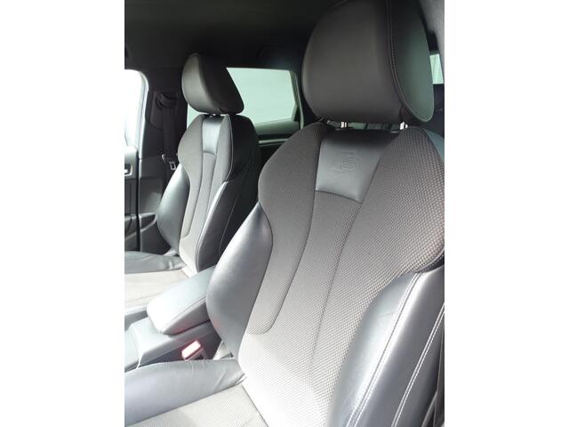 Audi A3 SPORTBACK 35 TFSI CoD Sport S Line Edition AUTOMAAT|3X S-LINE|NAVIGATIE|AIRCO ECC|PARKEER SENSOREN|LED PAKKET|