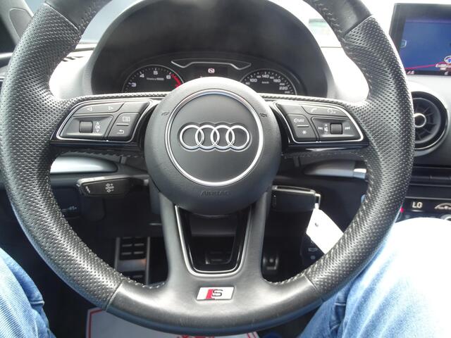 Audi A3 SPORTBACK 35 TFSI CoD Sport S Line Edition AUTOMAAT|3X S-LINE|NAVIGATIE|AIRCO ECC|PARKEER SENSOREN|LED PAKKET|