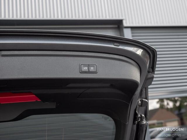 Audi A3 SPORTBACK 45 TFSI E S-Line Pano RS-Stoelen Sfeer ACC S3 Matrix