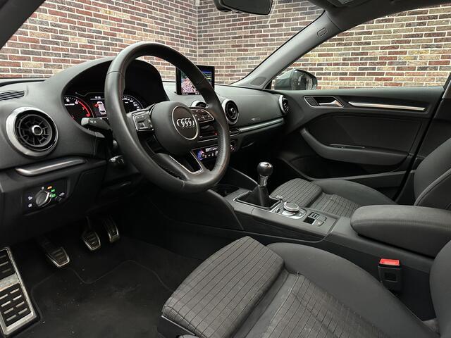 Audi A3 SPORTBACK 30 TFSI Advance Sport | LED| Navi|