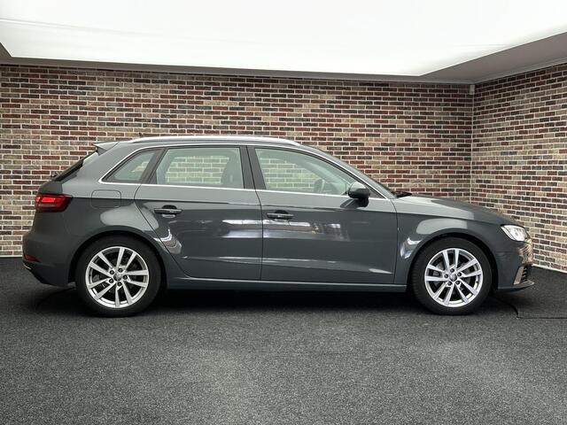 Audi A3 SPORTBACK 30 TFSI Advance Sport | LED| Navi|