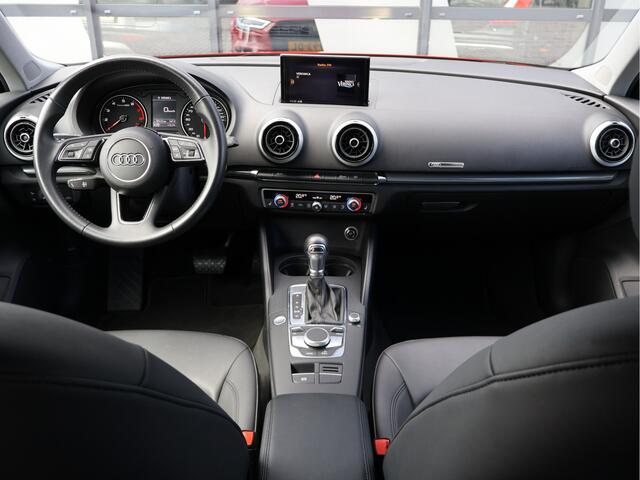 Audi A3 SPORTBACK 30 TFSI Design S line Automaat | Black Optic | Navi | Cruise | LED |
