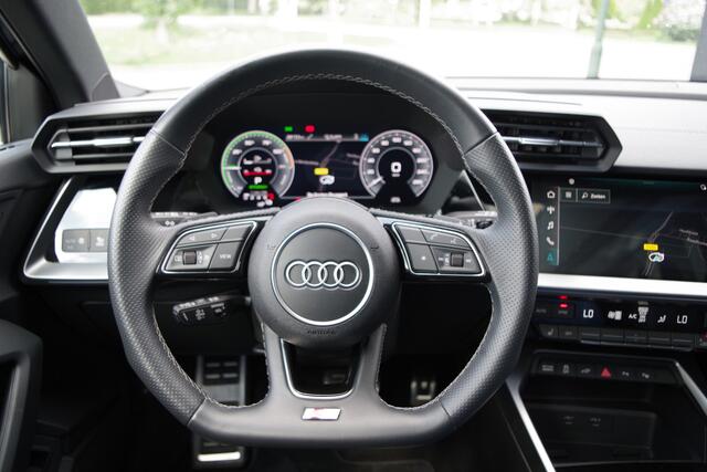 Audi A3 SPORTBACK 45 TFSI e S-Line Edition Competition 245 PK PHEV, Panoramadak, RS-Sportstoelen, Adap. Cruise Control