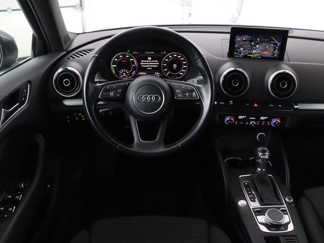 Audi A3 SPORTBACK 1.4 e-tron Lease Edition | Virtual Cockpit | Sportstoelen | Full LED | Keyless | Carplay | Navigatie | Climate control | Lane Assist