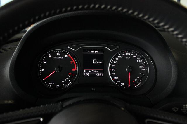 Audi A3 SPORTBACK 1.5 TFSI CoD S-Line Edition LED | Navi | Clima | 18" LMV | Cruise | Halfleder | PDC | Sportstoelen
