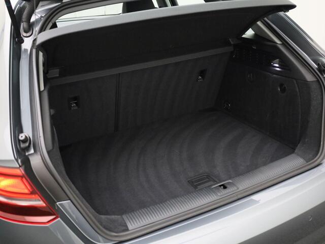 Audi A3 SPORTBACK 35 Tfsi 150PK S-tronic Pro Line · Cruise Control · Airco · P-Sensoren · Navigatie · Leder Interieur · 16'' Inch ·