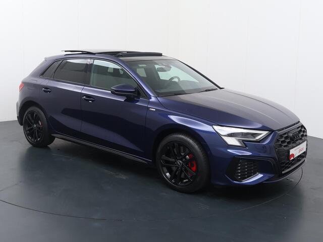 Audi A3 SPORTBACK 45 TFSI e S edition Competition | 245 PK | SoH 97% | Panodak | B & O | Matrix LED | PDC V+A | Trekhaak afneembaar |