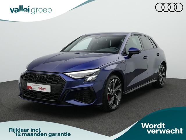 Audi A3 SPORTBACK 45 TFSI e 245 pk S-tronic S edition Competition | Matrix LED koplampen | Stoelverwarming | Standkachel | Remklauwen rood | 18 inch