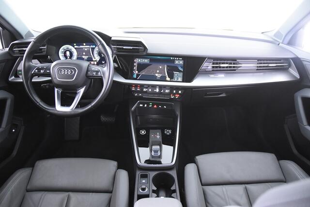 Audi A3 SPORTBACK 40 TFSI e Edition *1ste Eigenaar*Leer*Navigatie*Stoelverwarming*Trekhaak*