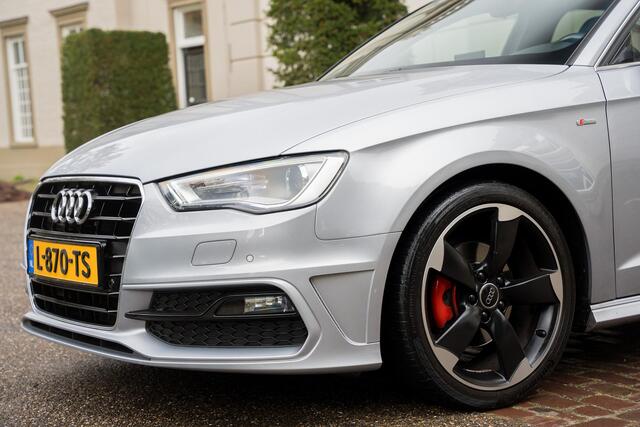 Audi A3 SPORTBACK 1.4 TFSI S-LINE STANDKACHEL | DODEHOEKSENS | DCC | LED | 2E EIGN