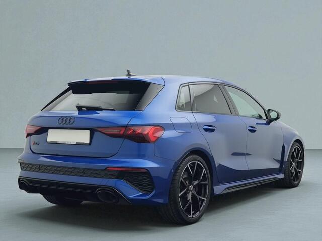 Audi A3 SPORTBACK 2.5 TFSI RS 3 quattro
