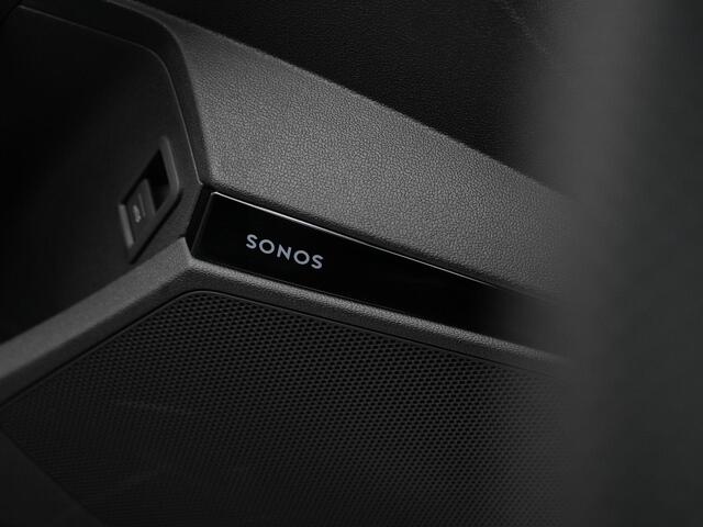 Audi A3 SPORTBACK 35 TFSI 150 pk S-tronic S-Line | Panoramadak | Trekhaak | Head-up display | Matrix LED | Sonos