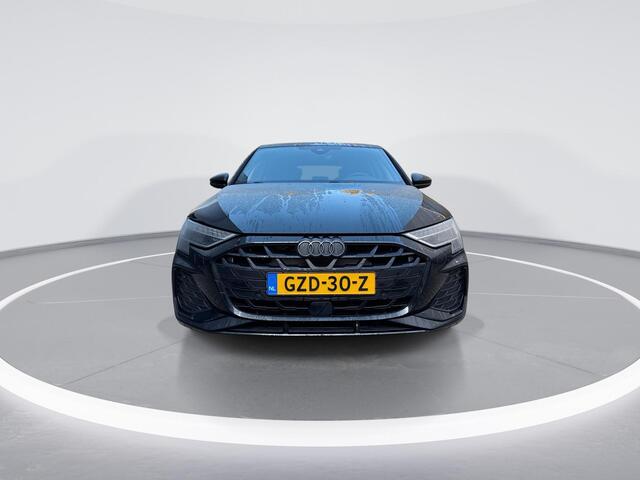 Audi A3 SPORTBACK 35 TFSI S-tronic 150pk S edition · Camera · Apple/Android Car Play · Navigatie · ACC · Verkeersbord Detectie · Sportstoelen · Garantie tot 13-01-2029 of 100.000km