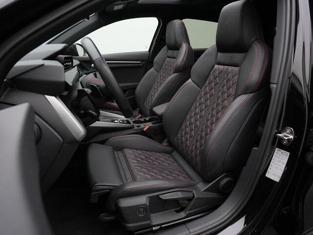 Audi A3 SPORTBACK 45 TFSI e 245 pk S edition Competition / S-Line | Panoramadak | Fijnnappa leder | Matrix LED | Bang & Olufsen | Adaptive Cruise