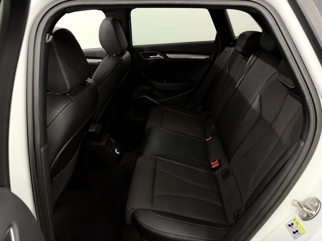 Audi A3 SPORTBACK 35 TFSI S-line 3x S-line, Pano, Half leder, Virtual desk, Navi, Parkeersensoren, Cruise control, Bang&olufsen