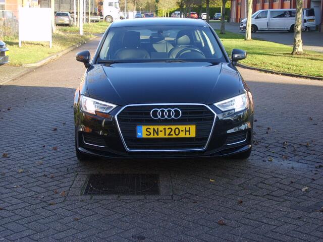 Audi A3 SPORTBACK 1.5 TFSI CoD Design Pro Line