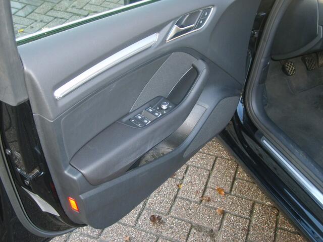 Audi A3 SPORTBACK 1.5 TFSI CoD Design Pro Line