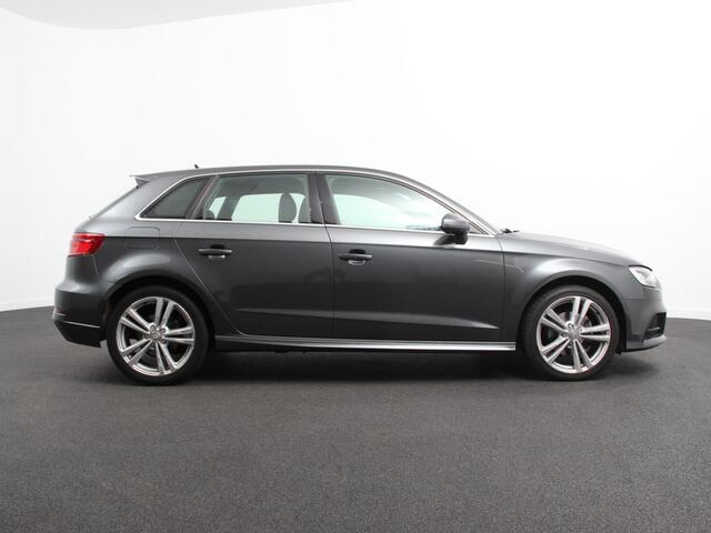 Audi A3 SPORTBACK 1.5 TFSI CNG Automaat S-Line | Navigatie | Parkeersensoren achter | Cruise Control | Stoelverwarming | 18"Lichtmetalen velgen | Ledverlichting | Climate Control