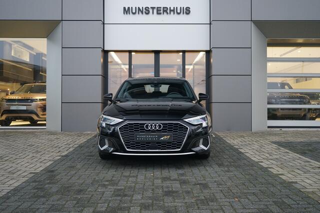 Audi A3 SPORTBACK 30 TFSI Business edition | Adaptieve cruise control | Apple Carplay |