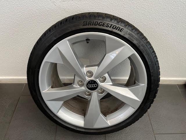 Audi A3 SPORTBACK 30 TFSI Pro Line 110 pk S-tronic | Gratis Winterset | Parkeersensoren achter | Cruise control | Apple Carplay/Android Auto | LED koplampen |