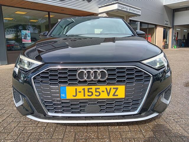 Audi A3 SPORTBACK 35 TFSI AUTOMAAT|Business edition,Comfstoelen|Matrix LED|NAV|TREKH|VIRTUAL DASH