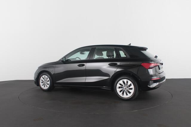 Audi A3 SPORTBACK 40 TFSI e Edition 204pk > Leer/Camera/Stoelverwarming/virtual cockpit Plus...