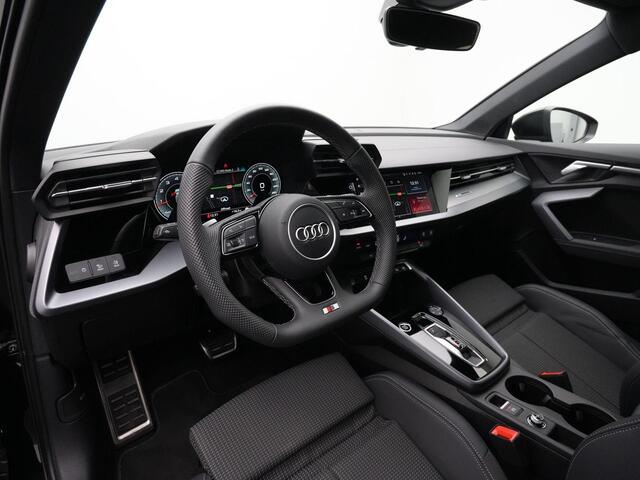 Audi A3 SPORTBACK 30 TFSI 116 pk S-tronic S edition Black style | S-Line | Achteruitrijcamera | Adaptive Cruise | Navigatie