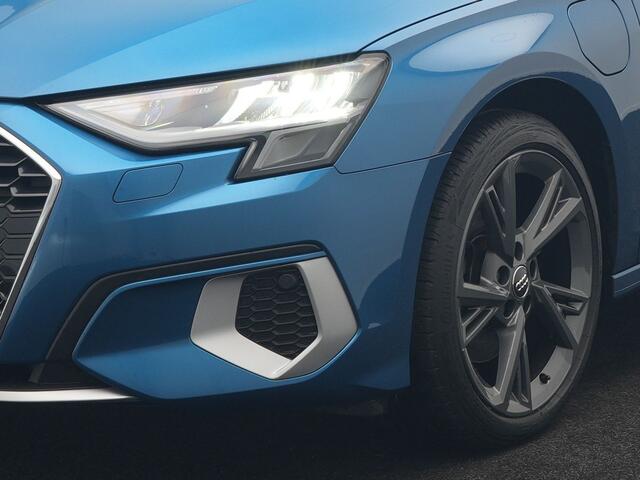 Audi A3 SPORTBACK 40 TFSI e Advanced edition Plug In Hybrid 204pk Dealer O.H PHEV | Trekhaak Afn. | Keyless | Apple Carplay | Sportstoelen Verwarmd | Navigatie | Virtual | Cruise Control | Front & Lane Assist | DAB | 18"L.M |