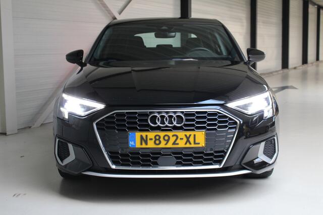 Audi A3 SPORTBACK 30 TFSI Advanced edition Navigatie | 17" velgen | Climate Control | PDC achter