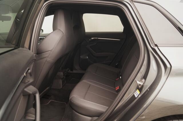 Audi A3 SPORTBACK 30 TFSI Automaat S-Line Edition -NAVI-ECC-PDC-