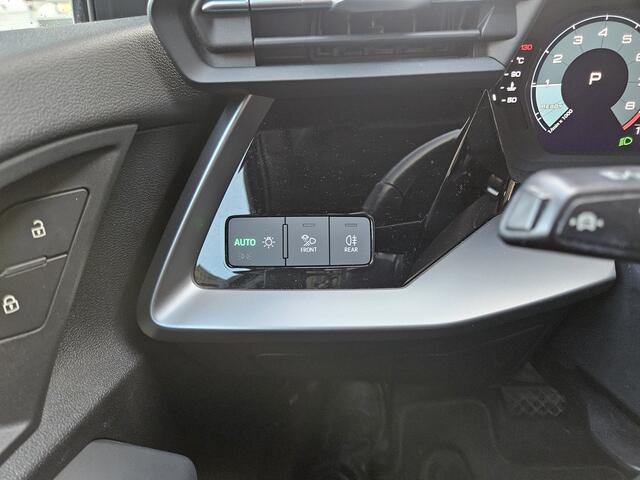 Audi A3 SPORTBACK 30 TFSI Business edition