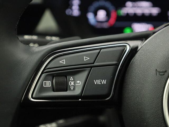 Audi A3 SPORTBACK 30 TFSI/110PK Business edition · Navigatie · Apple/Android Car Play · Cruise control · Sportstoelen · Virtual Cockpit ·