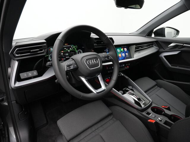Audi A3 SPORTBACK 45 TFSI e 272 pk S-tronic S-Line | Elektr. verstelbare stoel | Achteruitrijcamera | Stoelverwarming | Adaptive Cruise | Navigatie