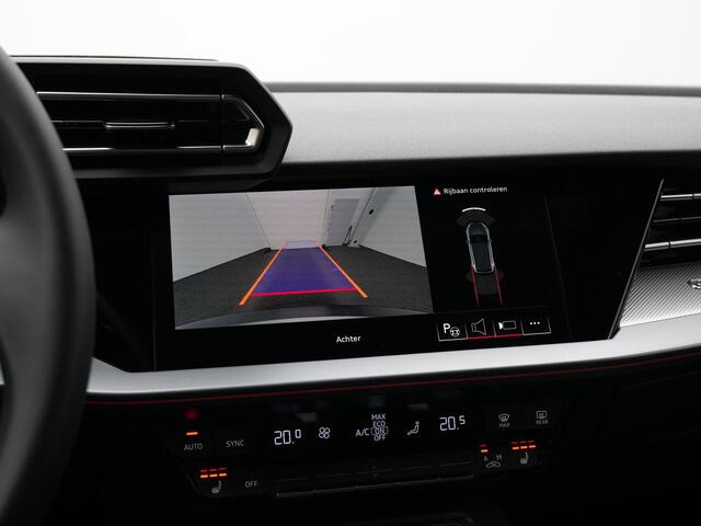 Audi A3 SPORTBACK 45 TFSI e 272 pk S-tronic S-Line | Elektr. verstelbare stoel | Achteruitrijcamera | Stoelverwarming | Adaptive Cruise | Navigatie