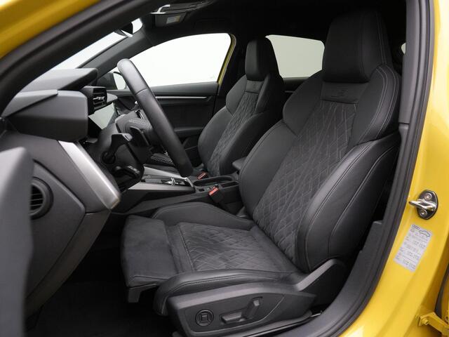 Audi A3 SPORTBACK 45 TFSI e 245 pk S-tronic S-Line | Matrix LED | Leder/alcantara | Bang & Olufsen | Elektr. verstelbare stoelen