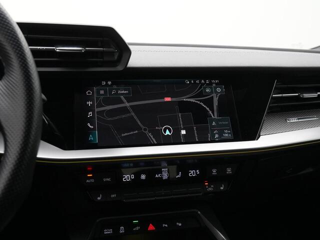 Audi A3 SPORTBACK 45 TFSI e 245 pk S-tronic S-Line | Matrix LED | Leder/alcantara | Bang & Olufsen | Elektr. verstelbare stoelen
