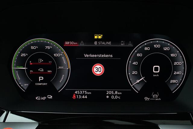 Audi A3 SPORTBACK 40 TFSIe PANO CAMERA PARKEERHULP ADAPTIEF CRUISECONTROL