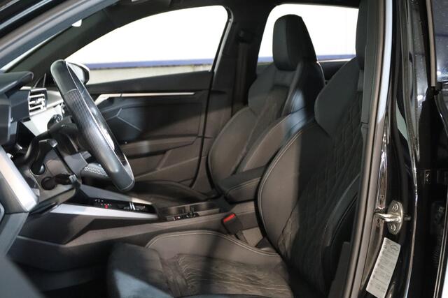 Audi A3 SPORTBACK 45 TFSI e 245 PK S-Line Edition Competition PHEV, Panoramadak, RS-Bekleding, Camera