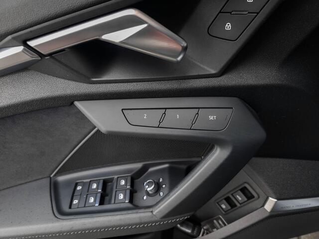 Audi A3 SPORTBACK 45 TFSIe S | Pano | B&O | Massage | HUD | Memo | 19" |