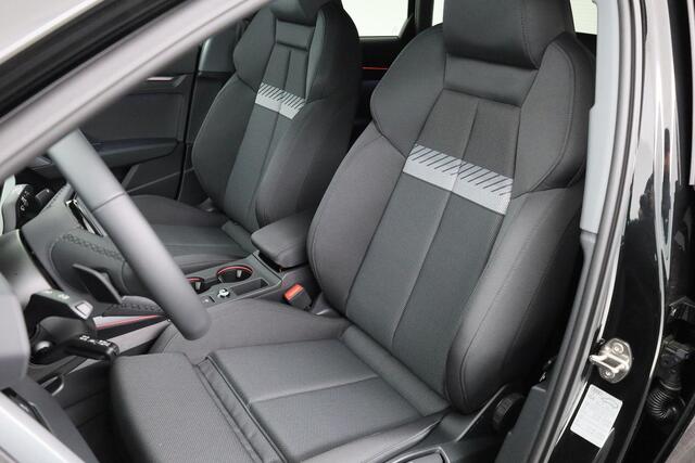 Audi A3 SPORTBACK 40 TFSI e 204 pk Advanced edition | Assis.pak driving+parking plus | Optiekpakket zwart plus | Warmtewerend glas donker tint |
