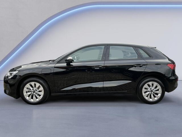 Audi A3 SPORTBACK 40 TFSI e Edition /Apple & Android carplay/Stoelverwarming/park. sens. achter/rijstrookhulp/Cruise/LED/DAB/ (MET GARANTIE*)