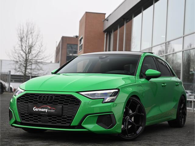 Audi A3 SPORTBACK 40TFSI E 204PK Individual Vipergreen!! RS-Zetels Pano Sfeerverl ACC Lane Assist Virtual Led V+A Uniek!