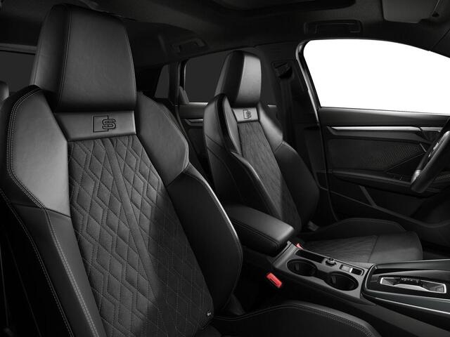 Audi A3 SPORTBACK 45 TFSI e S edition Competition 272 PK · Glazen panoramadak · Sonos premium 3D · Bekleding leder/alcantara · Comfortsleutel